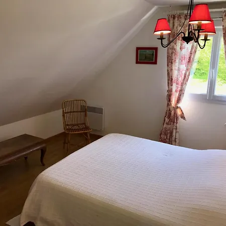 Bois Sainte Anne Holiday home *